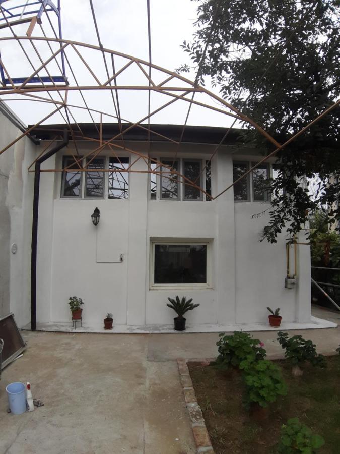 فندق House كرايوفا المظهر الخارجي الصورة